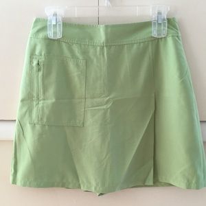 Brand new!  Izod skort!  Size 6